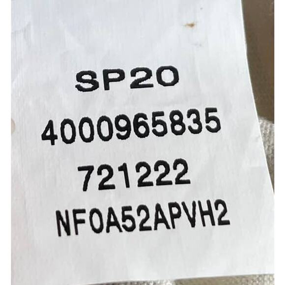 THE NORTH FACE Women's Marina Luxe Crew Neck T Shirt Cream Gray Small Minimalist - Picture 9 of 11